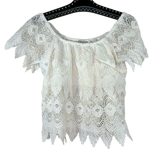 Liv Los Angeles Floral Lace Crochet Off Shoulder Top Medium - Picture 8 of 8